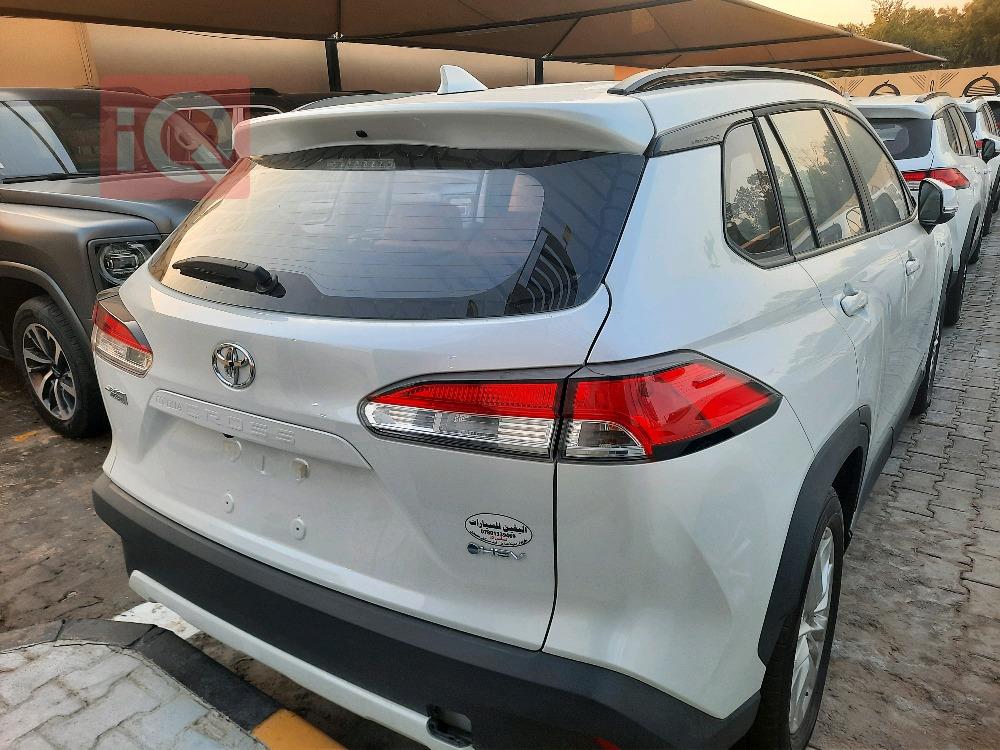 تويوتا كورولا كروس